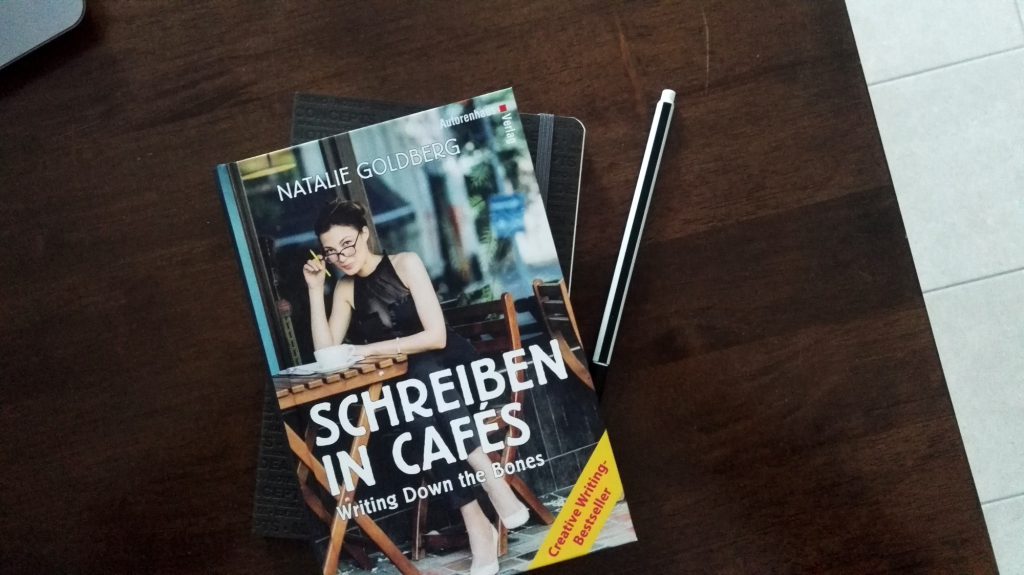 Natalie Goldberg, Schreiben in Cafés. Autorenhaus Verlag.